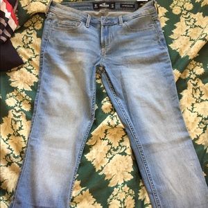 Hollister low rise super skinny size 5R